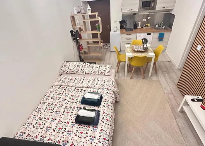 Apartamento Leonidas House 2